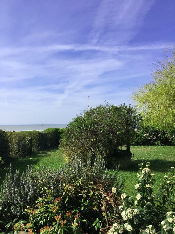 Apartmán Le Manoir Normand Trouville-sur-Mer Exteriér fotografie